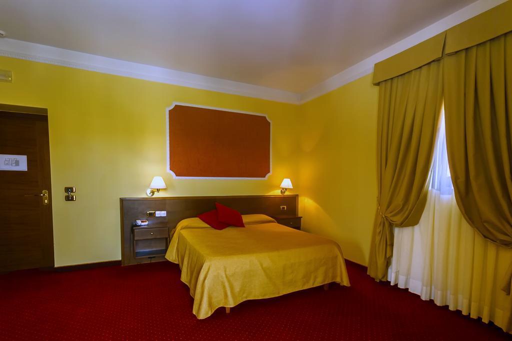 Hotel Antiche Terme Bénévent Extérieur photo